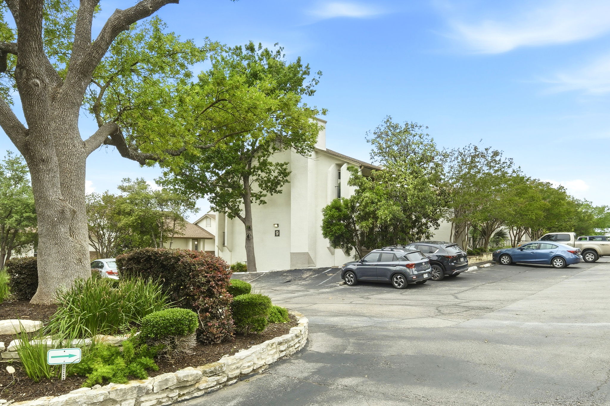 6910 Hart Lane, Unit 912 Austin, TX 78731 - Photo 19 of 36