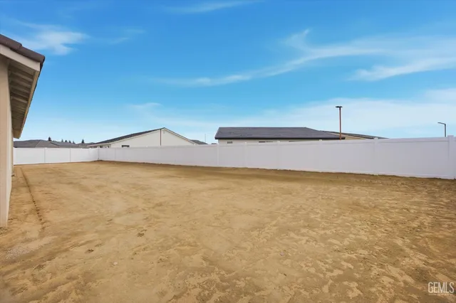 $725,815 | Undisclosed Address, Bakersfield, CA 93314