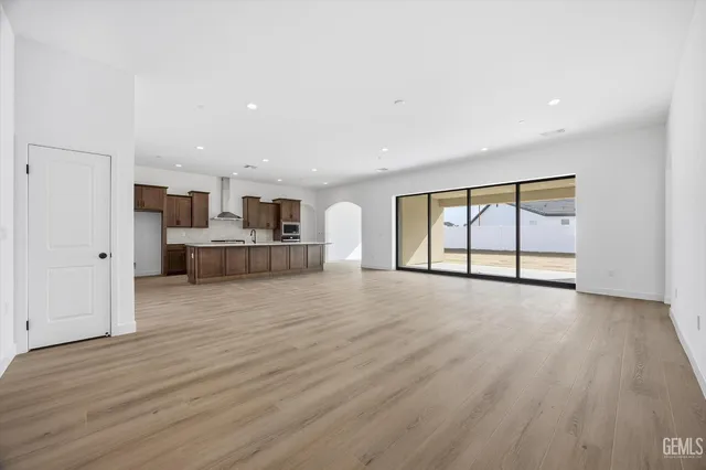 $725,815 | Undisclosed Address, Bakersfield, CA 93314