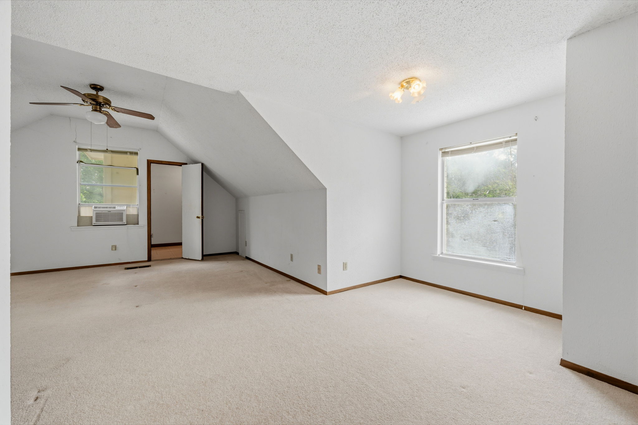 272 Old Coach Lane Elgin, TX 78621 - Photo 25 of 39