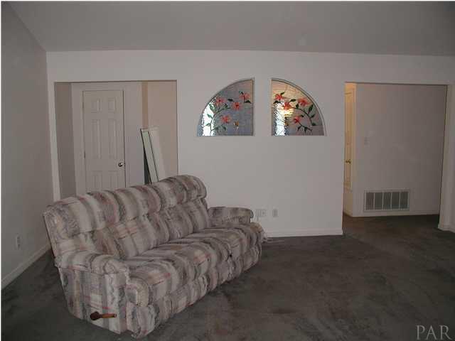 849 Copper Ridge Drive Cantonment, FL 32533 - Photo 8 of 13 Additional View Of Great Room