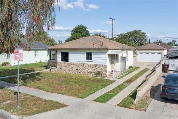 $599,000 | 1613 East Ezmirlian Street, Compton, CA 90221