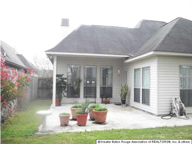 10203 Springrose Avenue Baton Rouge, LA 70810 - Photo 3 of 19