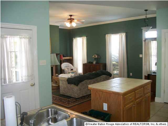 10203 Springrose Avenue Baton Rouge, LA 70810 - Photo 7 of 19