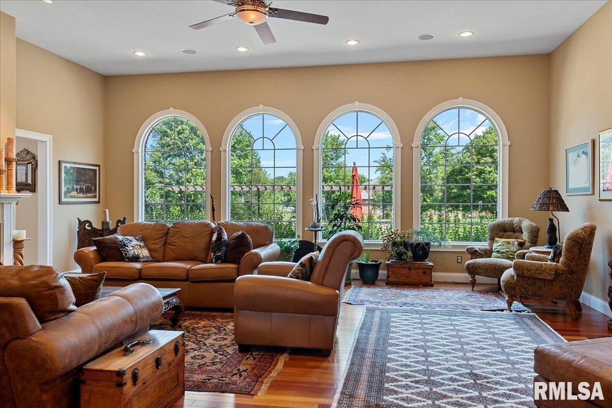 5404 Reserve Boulevard Springfield, IL 62711 - Photo 13 of 93