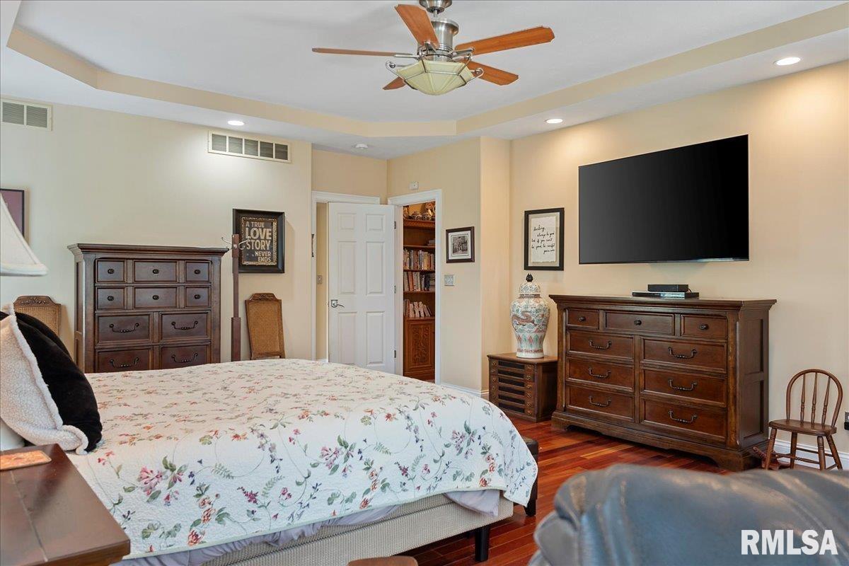5404 Reserve Boulevard Springfield, IL 62711 - Photo 33 of 93
