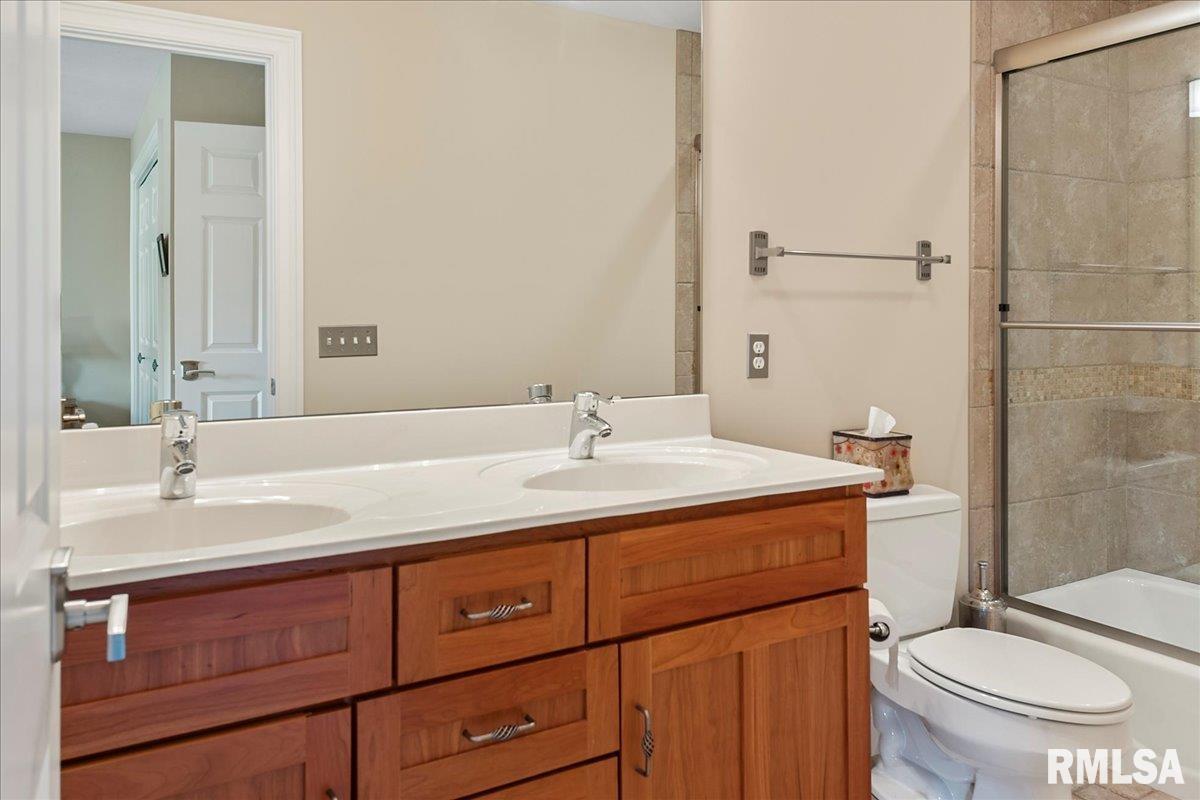 5404 Reserve Boulevard Springfield, IL 62711 - Photo 45 of 93