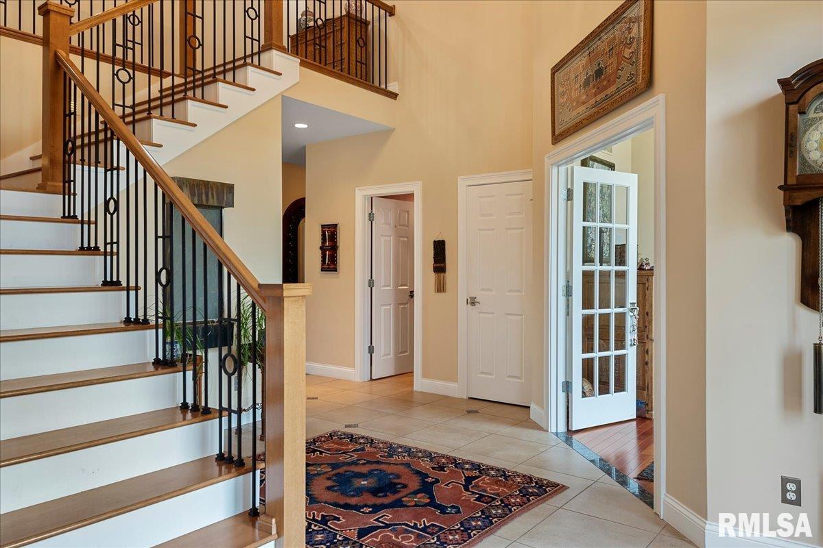 5404 Reserve Boulevard Springfield, IL 62711 - Photo 9 of 93