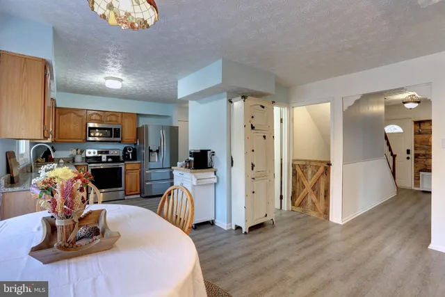 $765,000 | 8200 Splashing Brook Court, Laurel, MD 20723