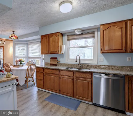 $765,000 | 8200 Splashing Brook Court, Laurel, MD 20723