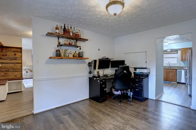 $765,000 | 8200 Splashing Brook Court, Laurel, MD 20723