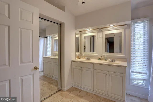 $765,000 | 8200 Splashing Brook Court, Laurel, MD 20723