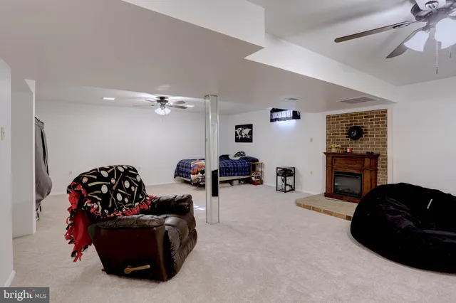 $765,000 | 8200 Splashing Brook Court, Laurel, MD 20723