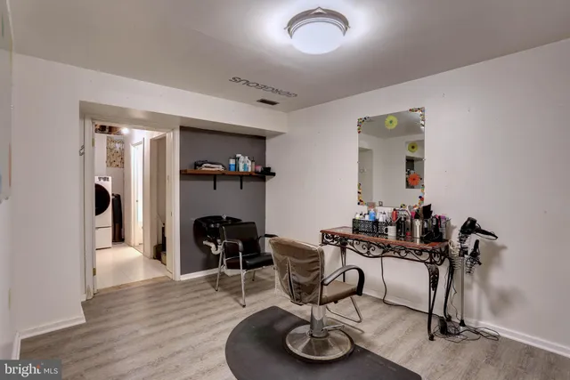 $765,000 | 8200 Splashing Brook Court, Laurel, MD 20723