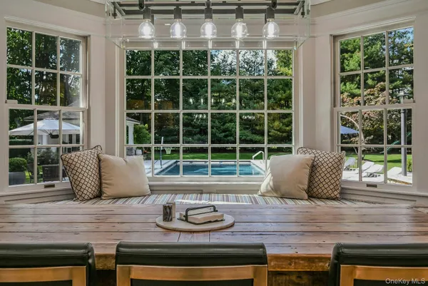 $4,450,000 | 192 Burtis Lane, Muttontown, NY 11791