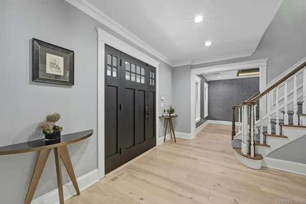 $4,450,000 | 192 Burtis Lane, Muttontown, NY 11791