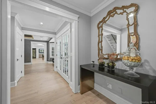 $4,450,000 | 192 Burtis Lane, Muttontown, NY 11791