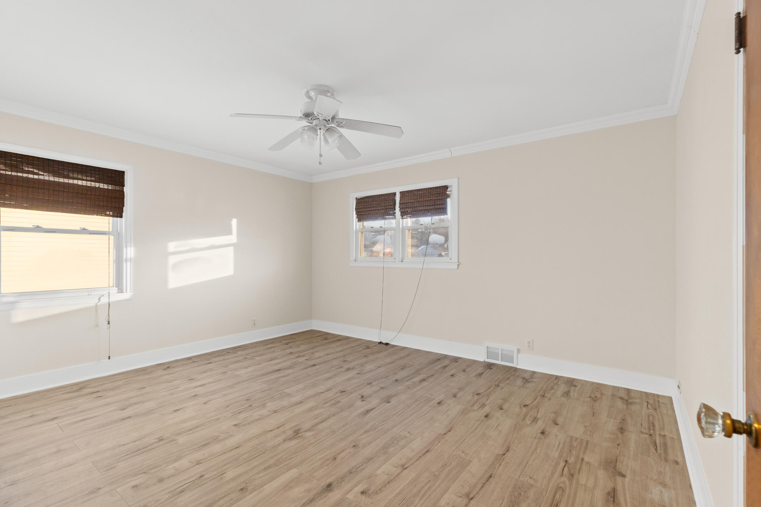 2467 South 82nd Street Milwaukee, WI 53219 - Photo 21 of 26 photo jan 21 2026, 8 18 09 pm (1)