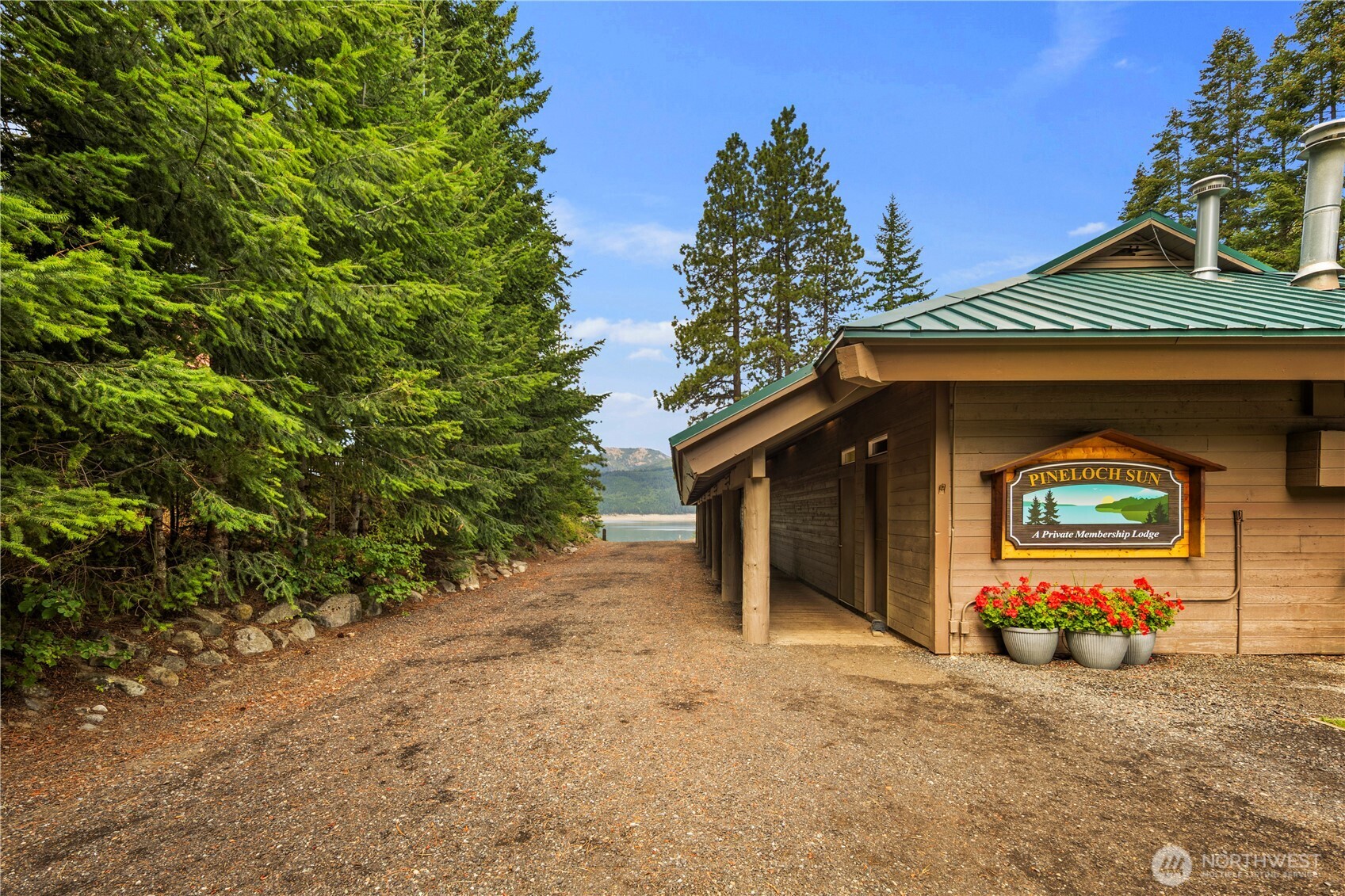 61 Hideaway Lane Ronald, WA 98940 - Photo 26 of 30 a front view of a house with a yard