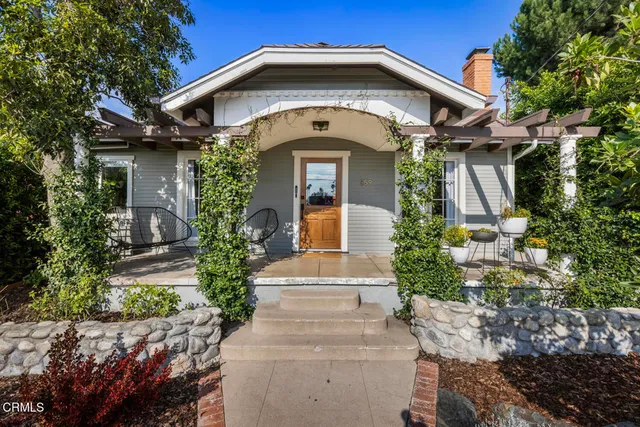 $1,098,000 | 559 MacDonald Street, Pasadena, CA 91103