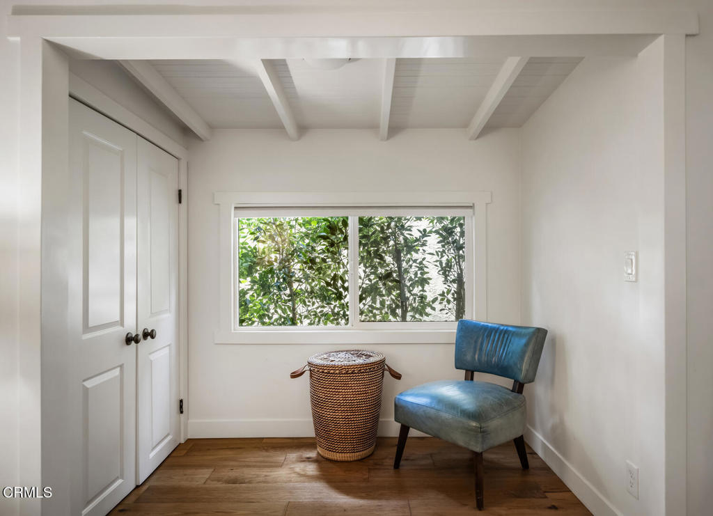 559 MacDonald Street Pasadena, CA 91103 - Photo 20 of 28 20