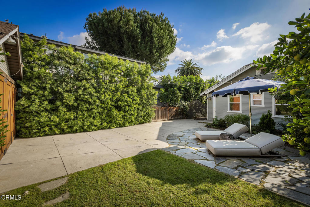 559 MacDonald Street Pasadena, CA 91103 - Photo 23 of 28 23