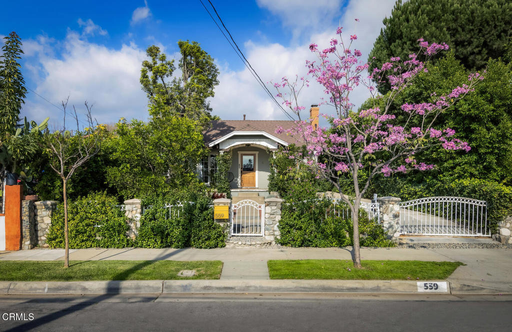 559 MacDonald Street Pasadena, CA 91103 - Photo 27 of 28 27