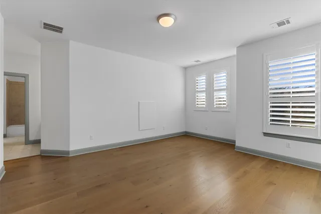 $5,995 | 16516 Leopold Trail, Austin, TX 78738