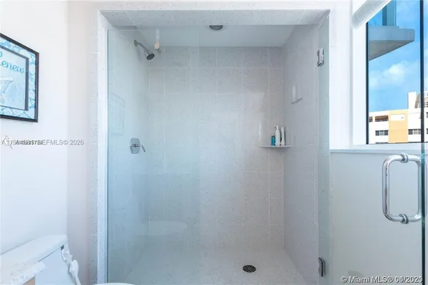 $10,000 | 3801 Collins Avenue, Unit 1102, Miami Beach, FL 33140