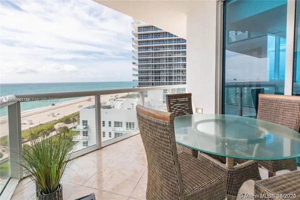 $10,000 | 3801 Collins Avenue, Unit 1102, Miami Beach, FL 33140