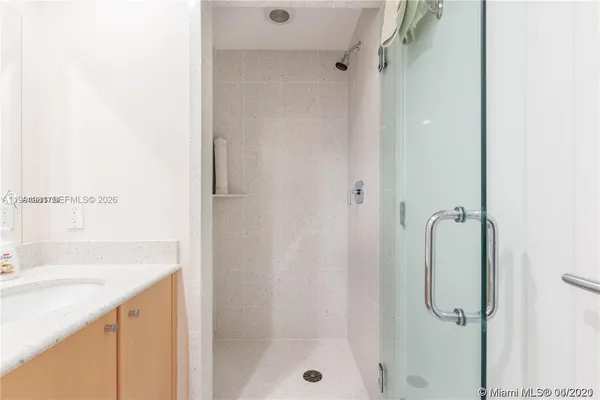 $10,000 | 3801 Collins Avenue, Unit 1102, Miami Beach, FL 33140