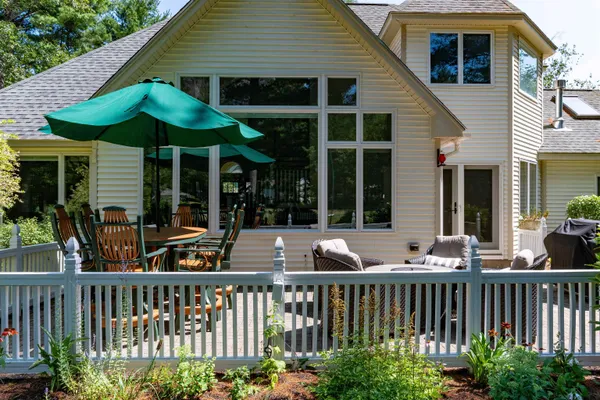 $1,295,000 | 7 Fairway Drive, Hale's Location, NH 03860