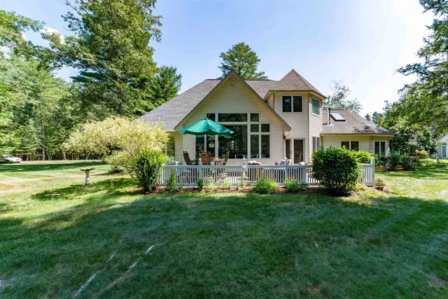 $1,295,000 | 7 Fairway Drive, Hale's Location, NH 03860