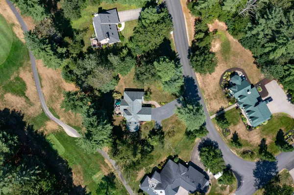 $1,295,000 | 7 Fairway Drive, Hale's Location, NH 03860