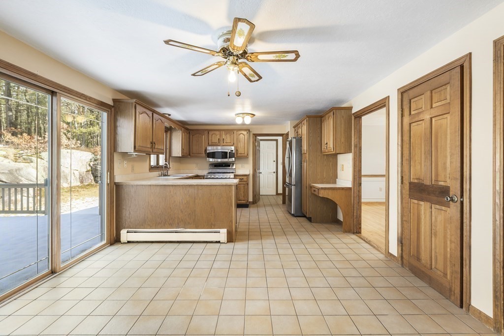 4 Alger Road Foxboro, MA 02035 - Photo 12 of 39 Gallery Image 12