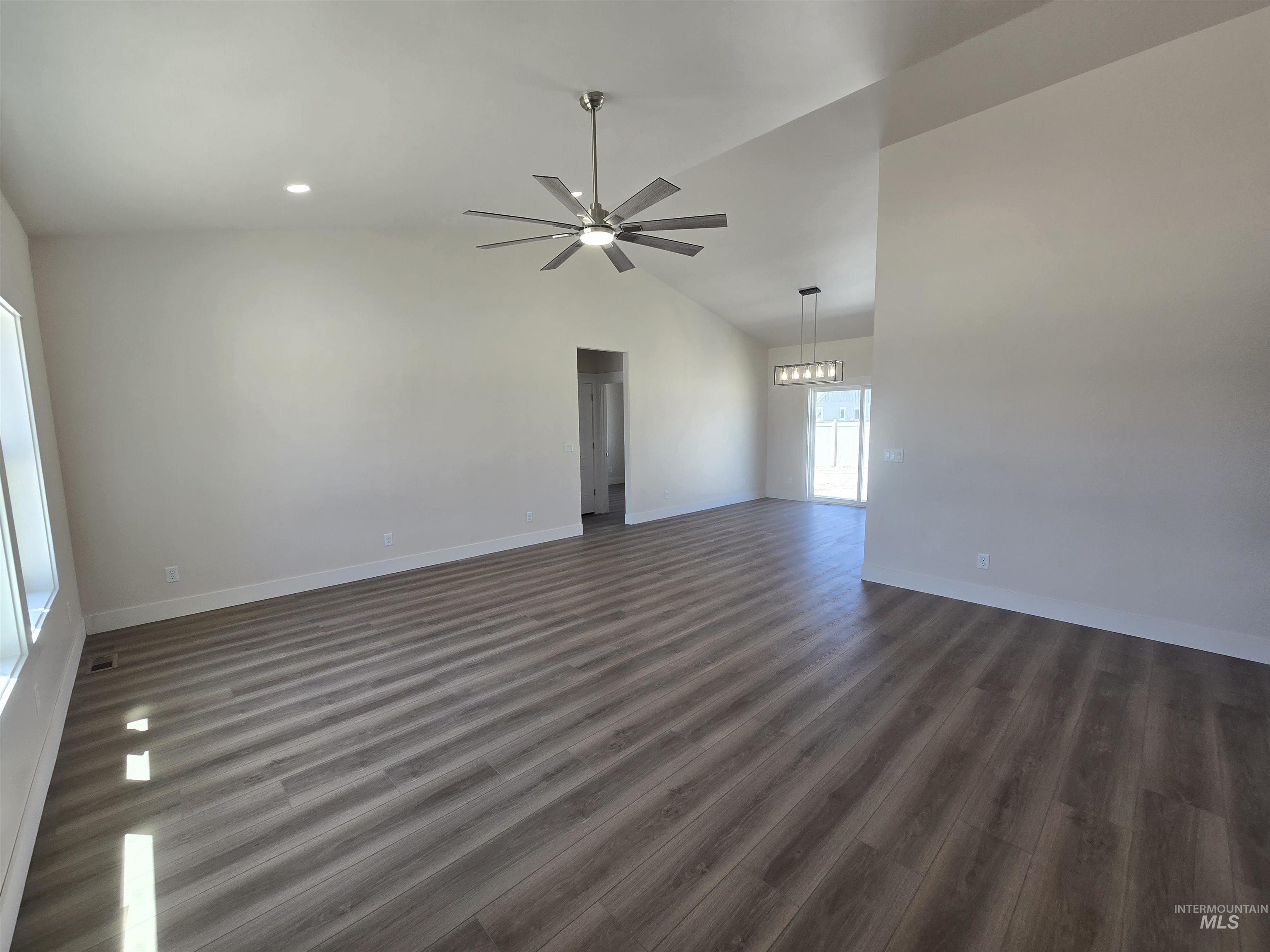 962 Quartz Road Kimberly, ID 83341 - Photo 4 of 24