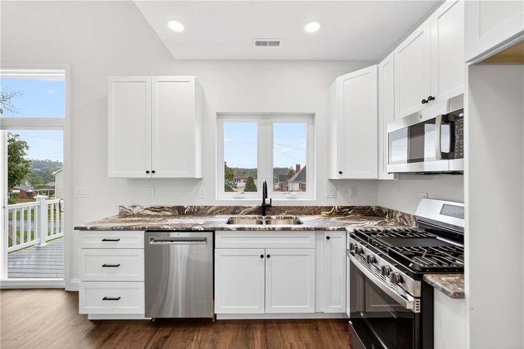 211 Reed Avenue Houston, PA 15342 - Photo 17 of 42 Gallery Image 17