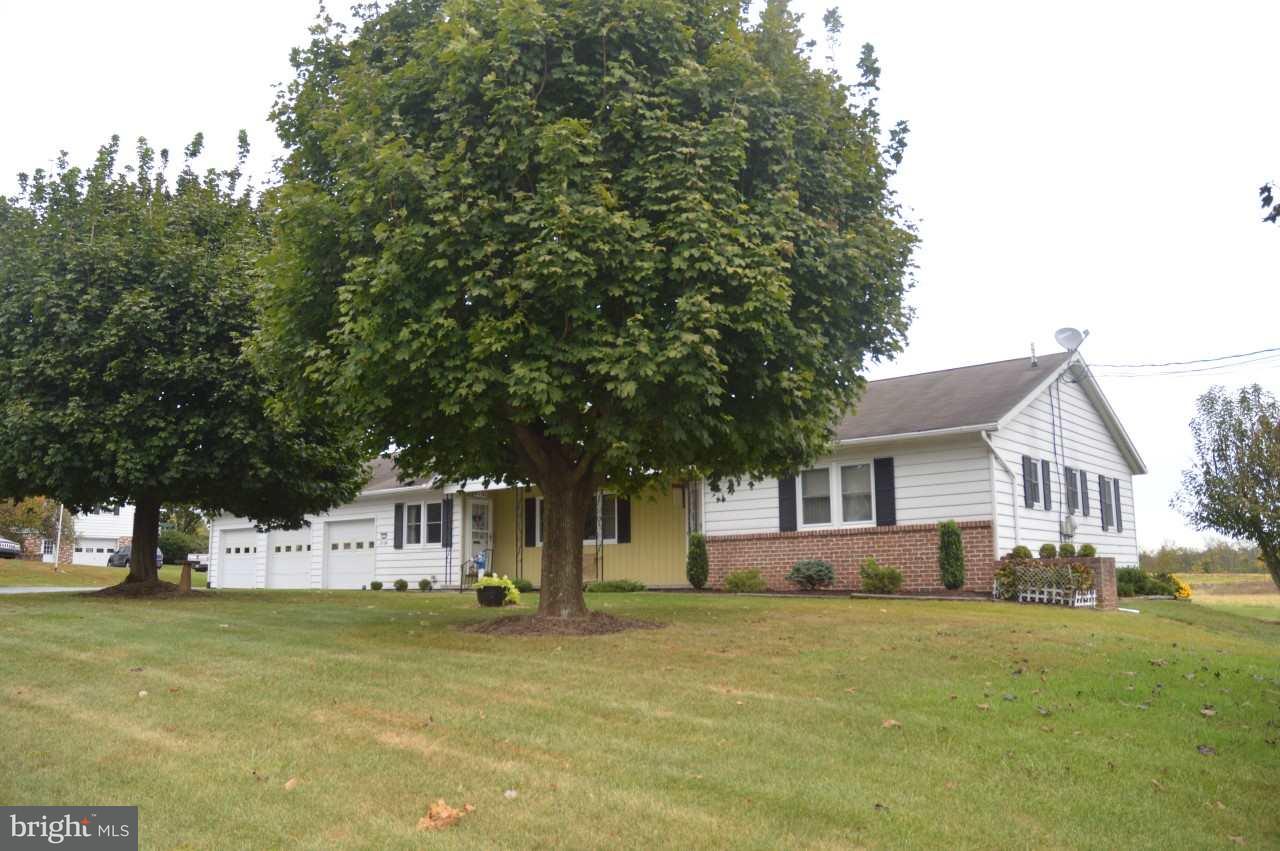 2104 Taneytown Road Gettysburg, PA 17325 - Photo 1 of 35