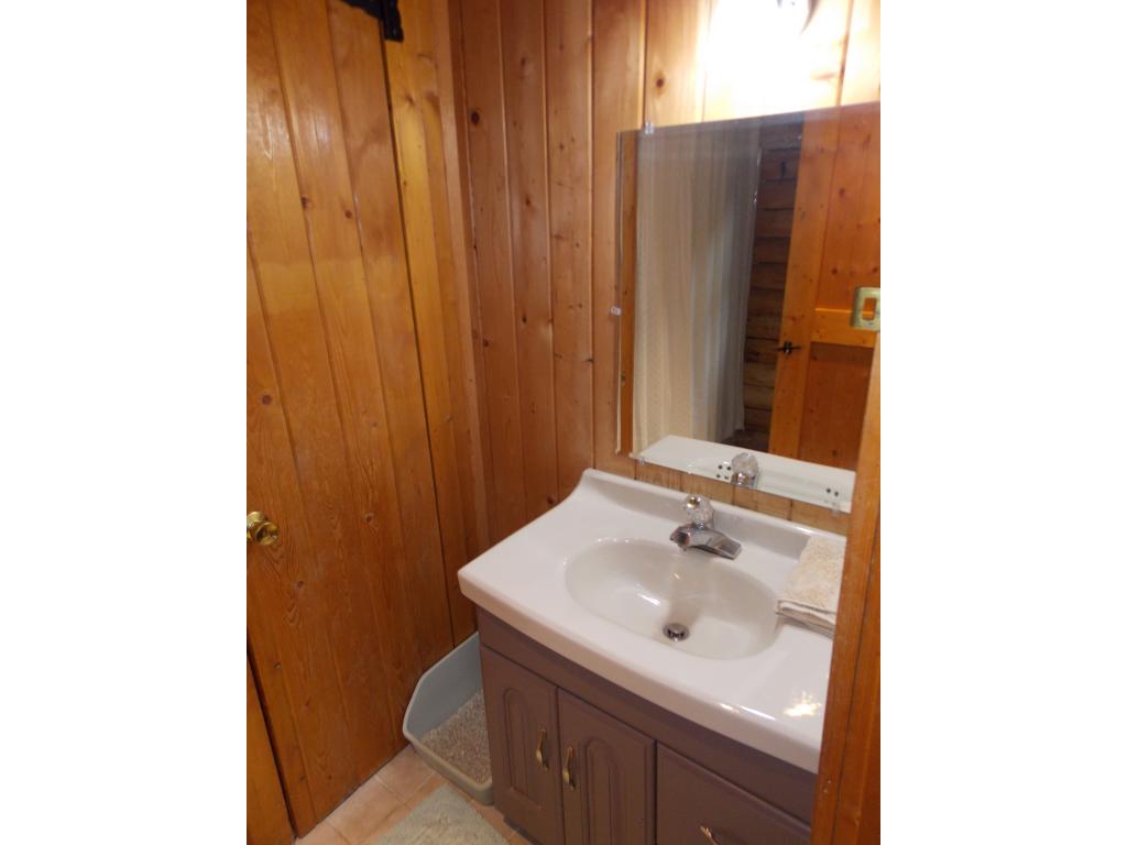1429 Beach Hill Road Glover, VT 05875 - Photo 13 of 26