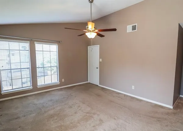 $124,900 | 2211 South Kirkwood Road, Unit 51, Houston, TX 77077