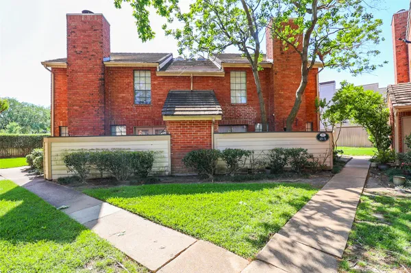 $124,900 | 2211 South Kirkwood Road, Unit 51, Houston, TX 77077