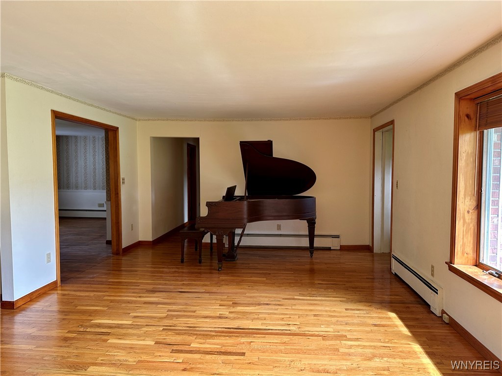 1745 Highway 78 Java, NY 14082 - Photo 14 of 49 Single family residence- Living room
