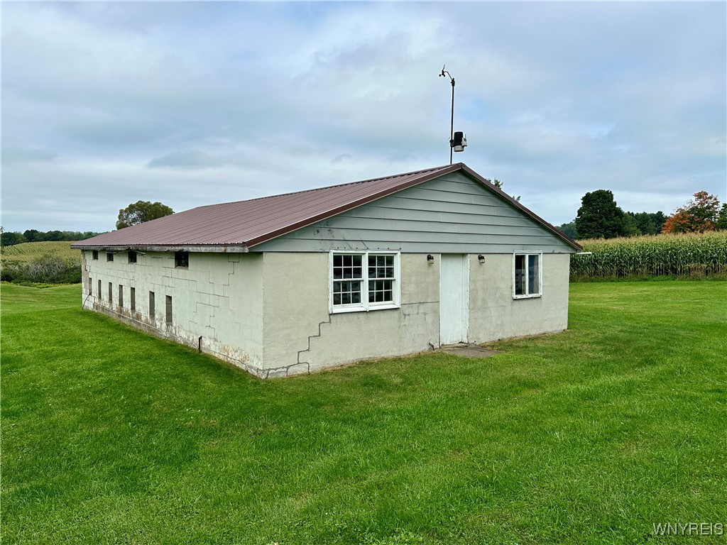 1745 Highway 78 Java, NY 14082 - Photo 46 of 49 Former kennel