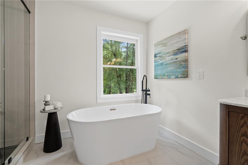 670 Riverside Road Roswell, GA 30075 - Photo 29 of 53