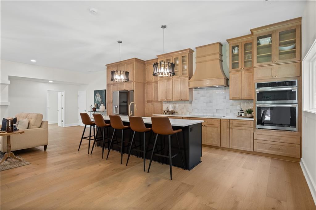 670 Riverside Road Roswell, GA 30075 - Photo 3 of 53