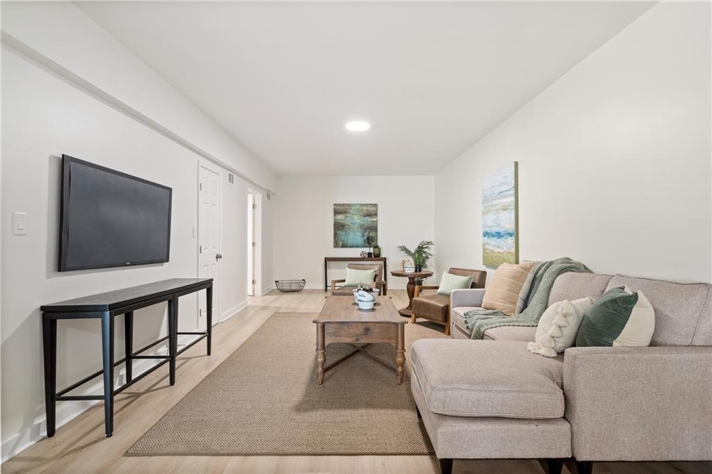 670 Riverside Road Roswell, GA 30075 - Photo 36 of 53