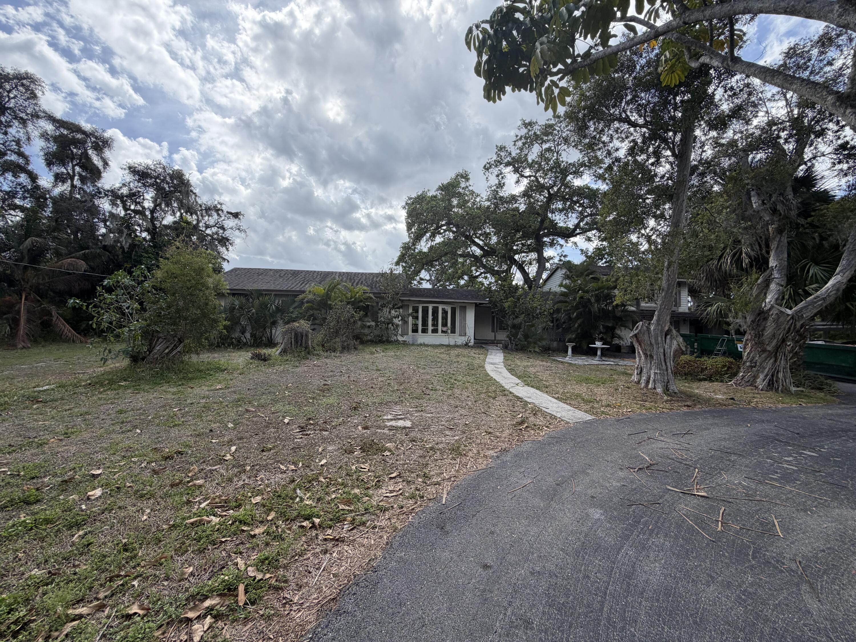 1630 Glen Road Glen Ridge, FL 33406 - Photo 8 of 16 IMG_5721