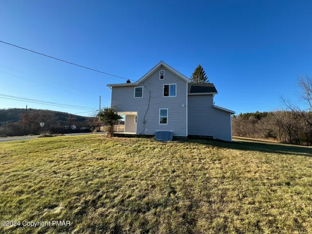 $2,600 | 1652 Bonser Road, Saylorsburg, PA 18353