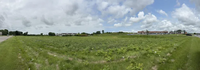 $699,999 | 0 Fairplain Drive, Benton Harbor, MI 49022