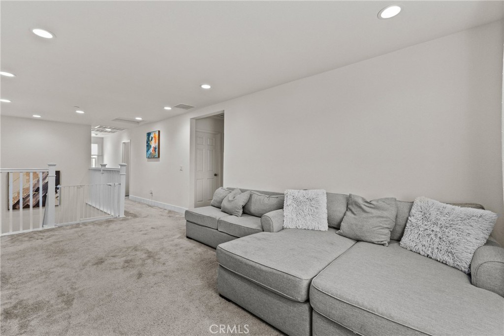 30342 Singer Lane Menifee, CA 92584 - Photo 16 of 48 Loft